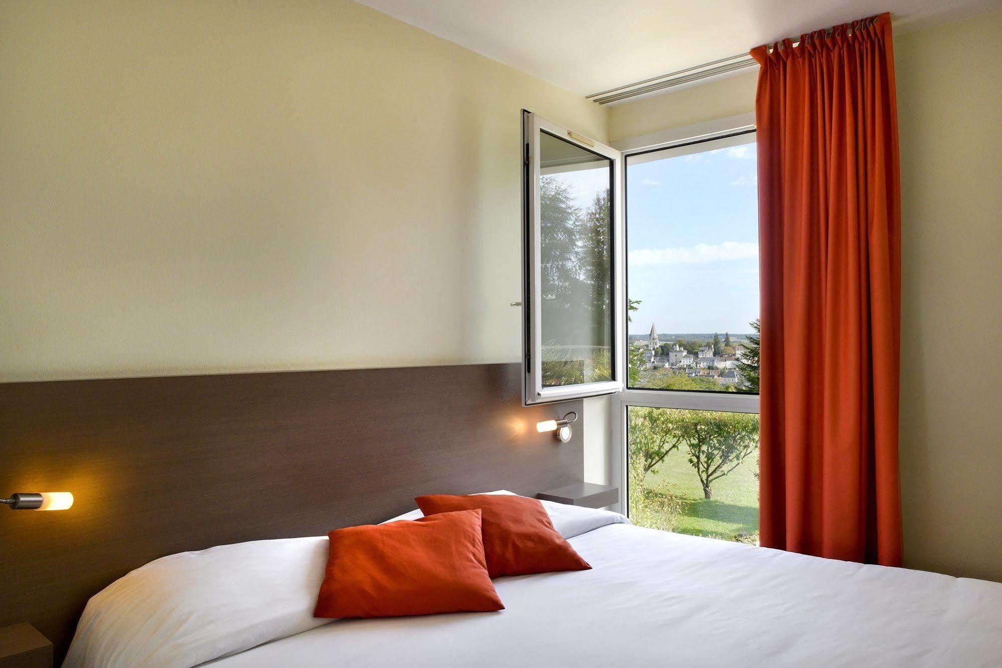 Logis Luccotel Cosy Loches Eksteriør bilde