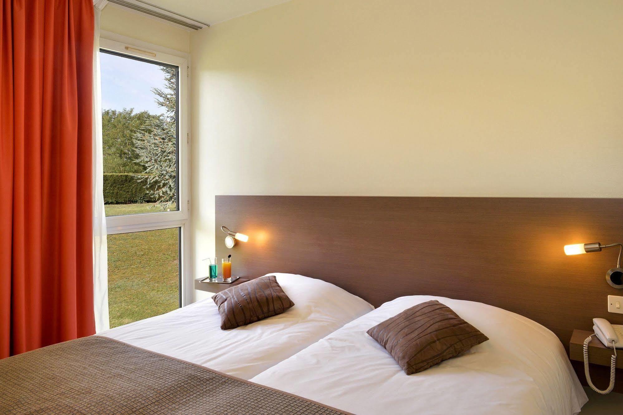 Logis Luccotel Cosy Loches Eksteriør bilde